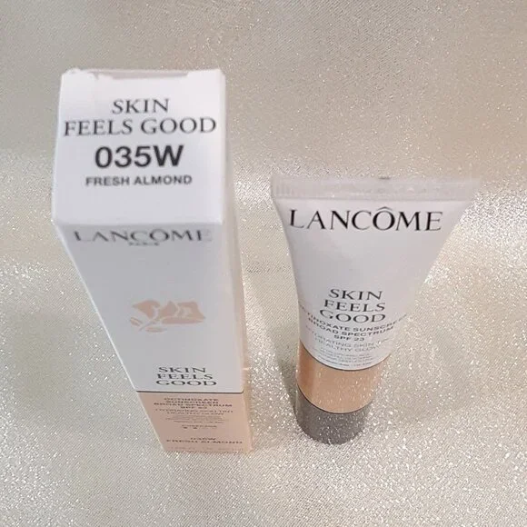 LANCOME Skin Feels Good Tinted Moisturizer- 035W Fresh Almond - Picture 2 of 4